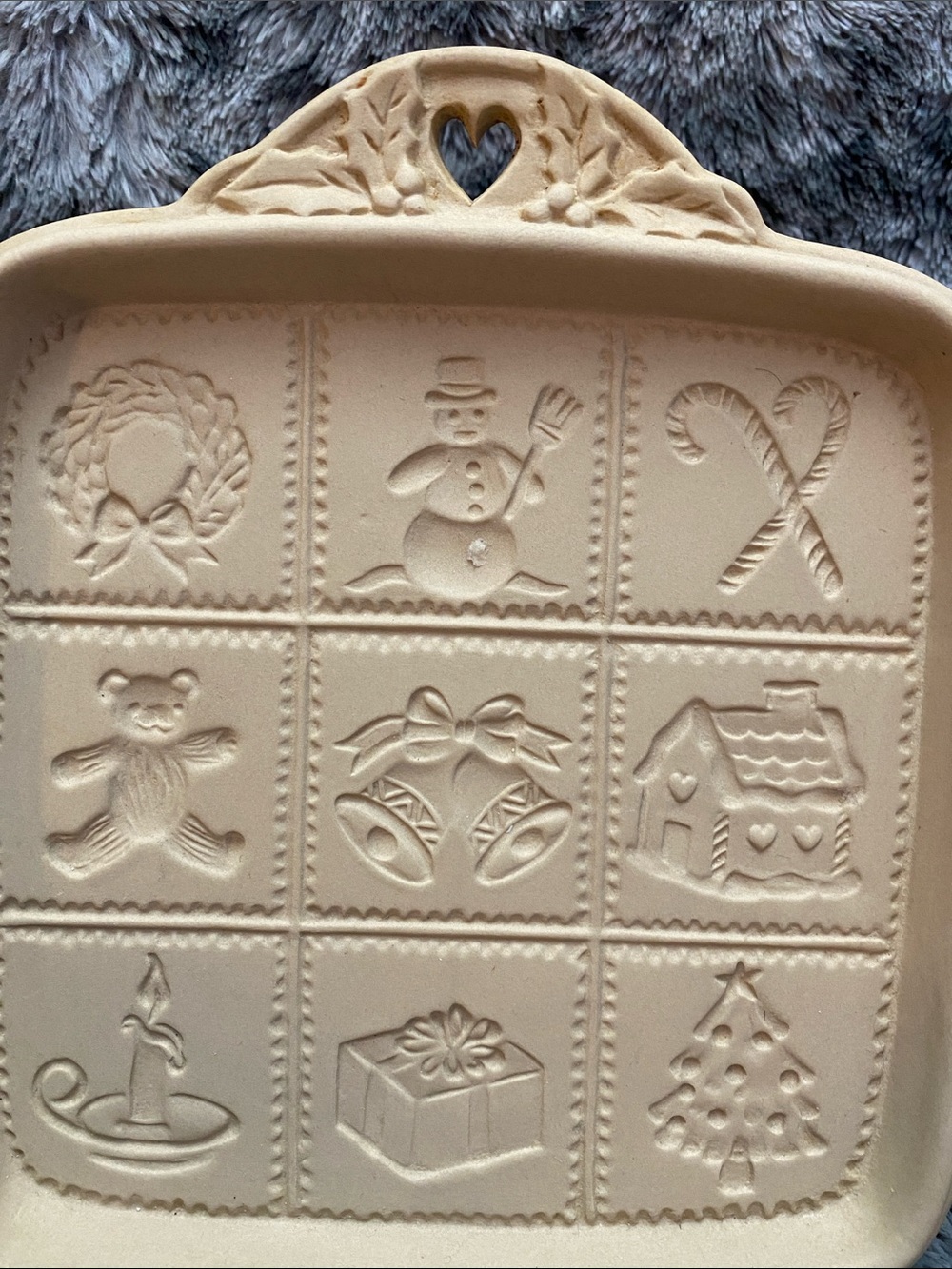 Vintage Ceramic Shortbread Pan - Picture 7 of 16